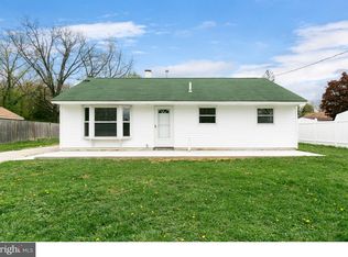104 S Dennis Dr, Clayton, NJ 08312