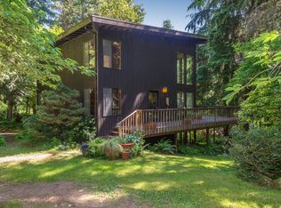 28521 137th Ave SW, Vashon, WA 98070