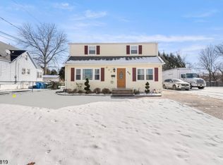 630 Huff Ave, Manville, NJ