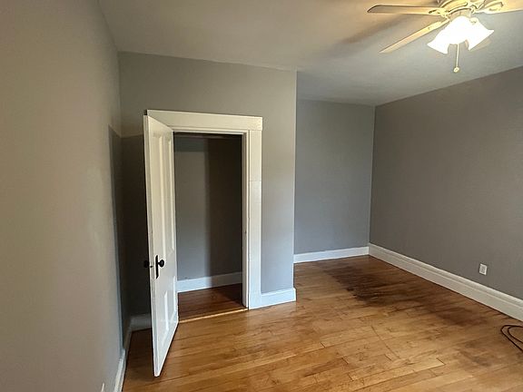 4th image of 21 Wall St #1A
