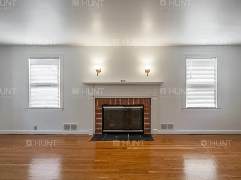 Hanscom Family Housing — Photo 8