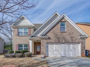 762 Lynnfield Dr, Lawrenceville, GA 30045