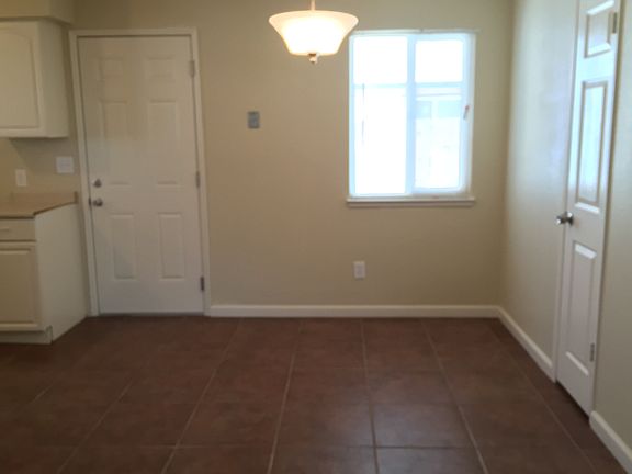 3rd image of 11479 Hume Cir