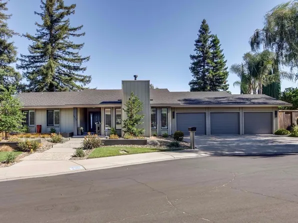1913 Chelwood Way, Modesto, CA 95355