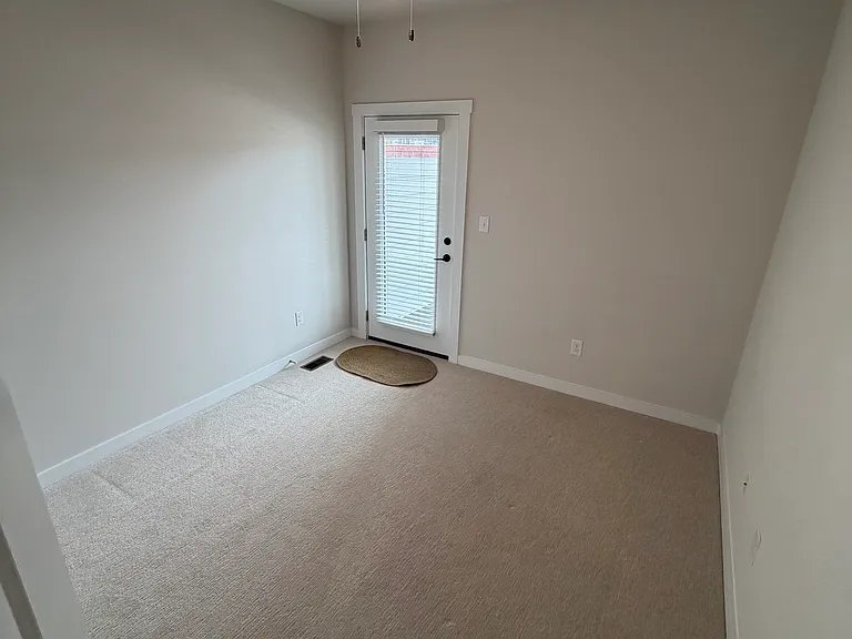 3436 Carlton St #7B — Photo 39