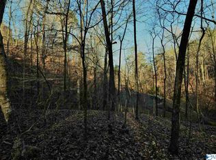 5 Northwoods Trl, Gadsden, AL 35901