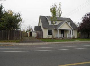 760 21st St, Springfield, OR 97477