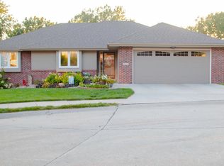 204 Tower Ridge Ct, Council Bluffs, IA 51503