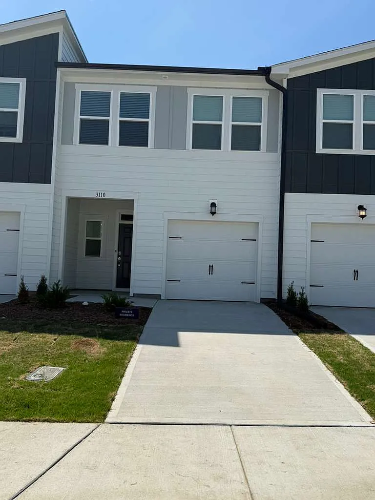 Building Photo - 3110 Vitner Dr