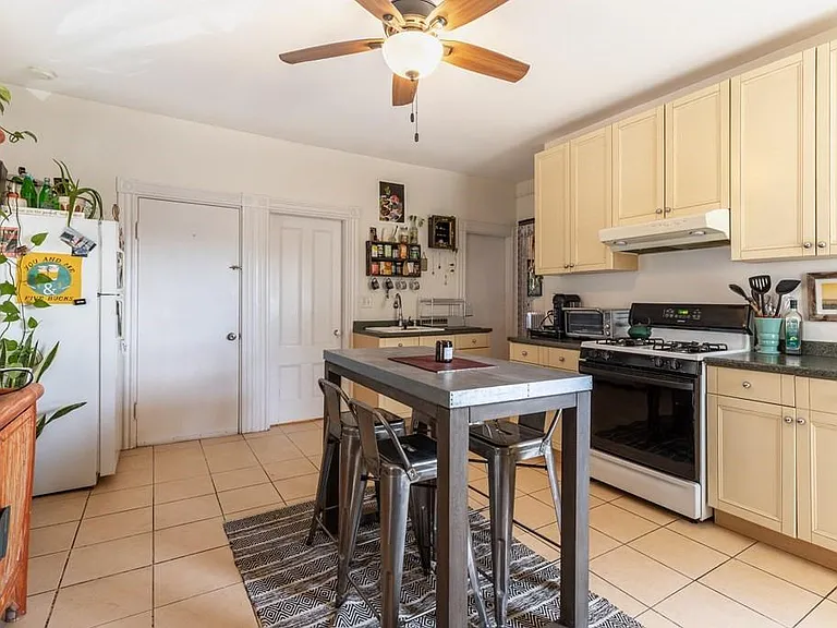 23 Winton St #2 — Photo 6