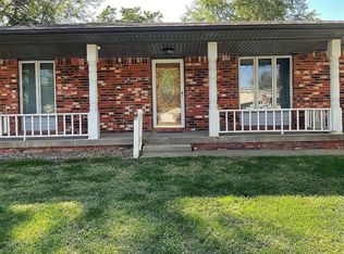8959 Woodside St, Haysville, KS 67060