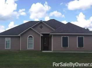 5906 Amy St, Abbeville, LA 70510