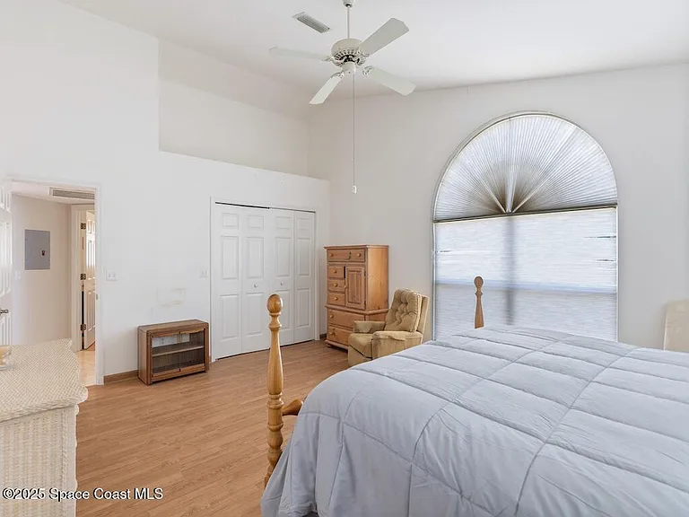 8820 44th Ave — Photo 20