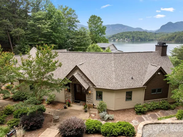 235 Deerwood Dr, Lake Lure, NC 28746