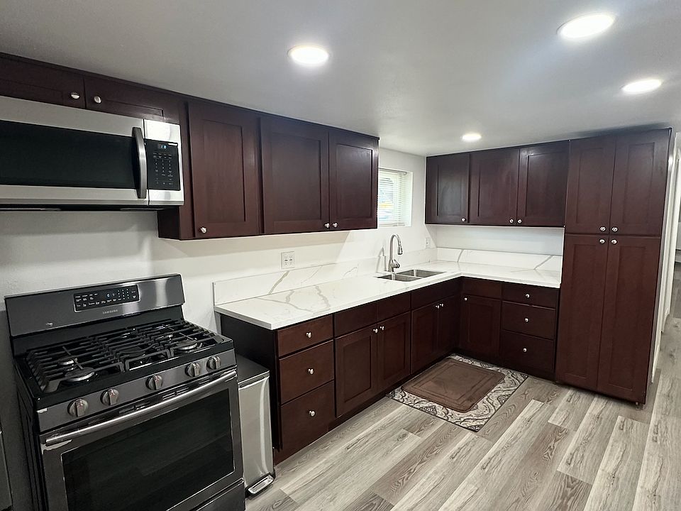 1st image of 2339 Van Ness Ave #B