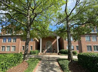 3733 W End Ave APT 302, Nashville, TN 37205