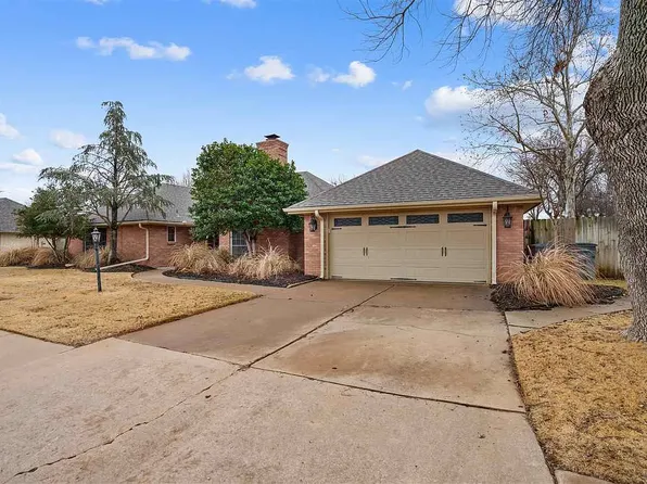 7506 NW Wycliffe Ln, Lawton, OK 73505