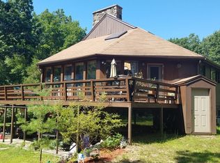 201 Michael Sears Rd, Belchertown, MA 01007