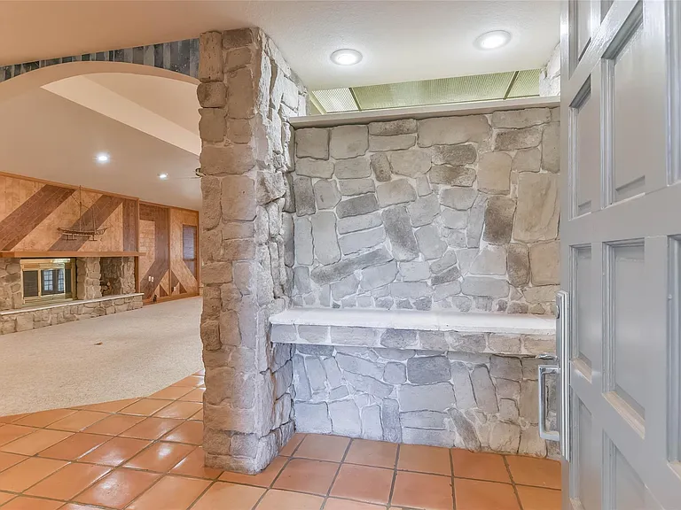 1 Cadena Ct — Photo 3