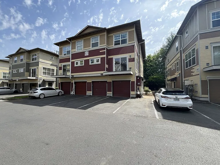 22858 SW Forest Creek Dr #203 — Photo 3