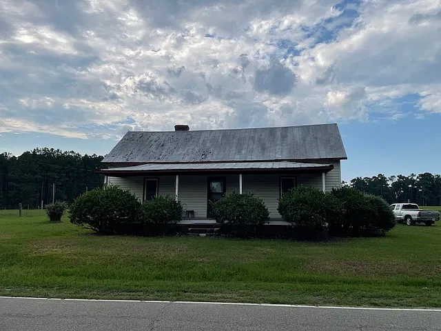 2831 Cedar Lane Rd