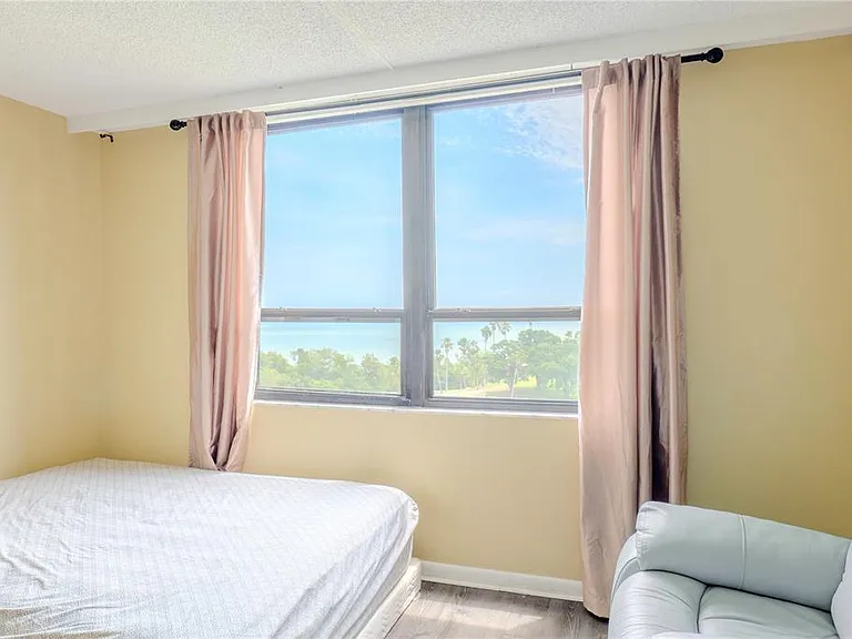 2620 Cove Cay Dr #802 — Photo 5