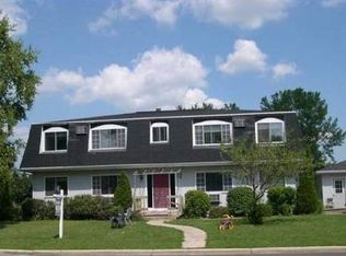 210 Birch Ln APT 1, Reedsville, WI 54230