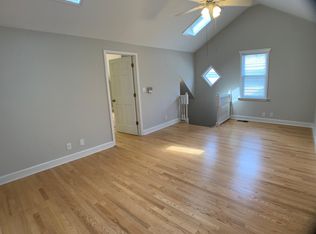 3251 N Clifton Ave APT 3, Chicago, IL 60657