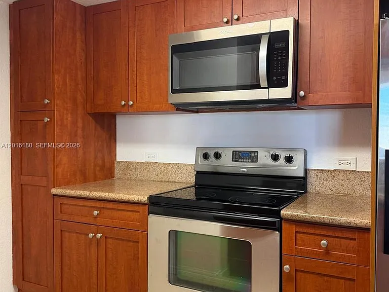 36 NW 6th Ave #1108 — Photo 13