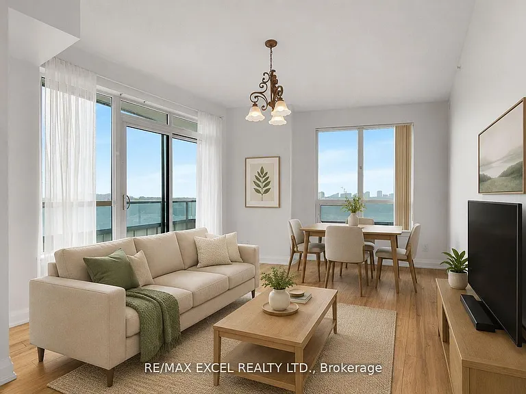 7161 Yonge St #625 — Photo 43