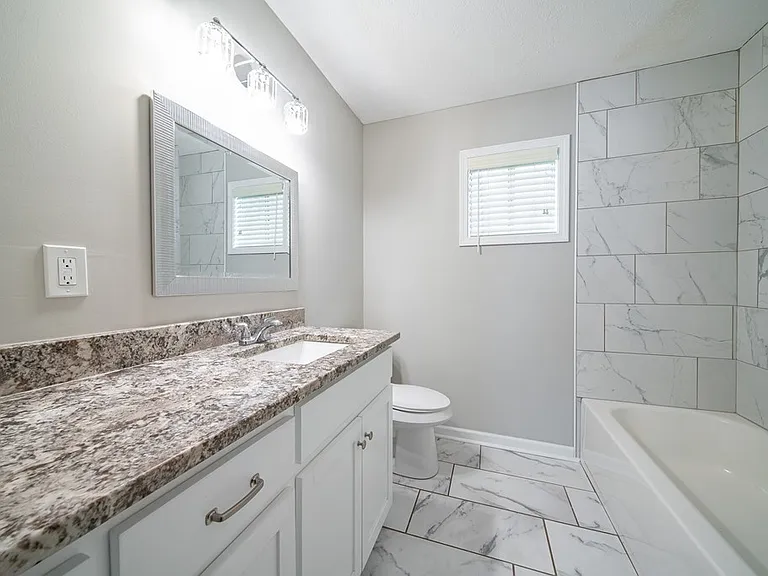 6040 Luna Dr — Photo 8