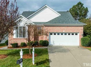 200 Knotts Valley Ln, Cary, NC 27519
