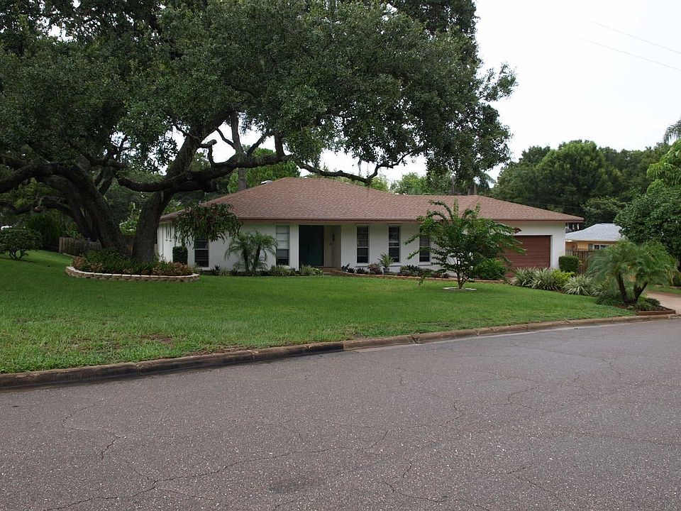 1st image of 1520 Rosewood St
