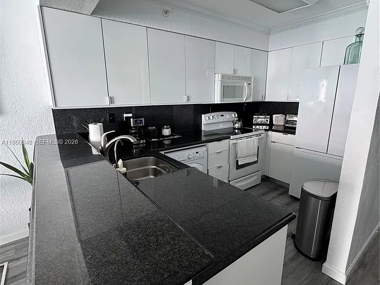 2501 S Ocean Dr #1105 — Photo 6