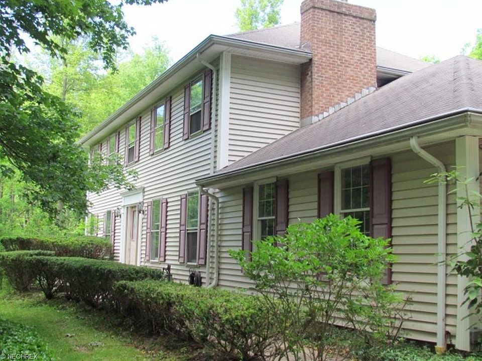 1st image of 14245 Sweetbriar Ln
