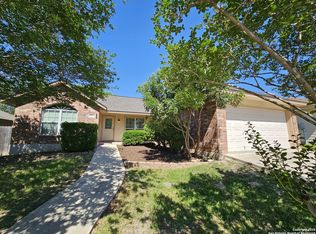 2115 Bentwood Dr, New Braunfels, TX 78130