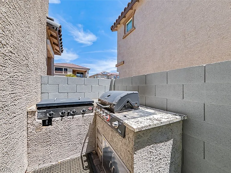 10634 Sariah Skye Ave — Photo 38
