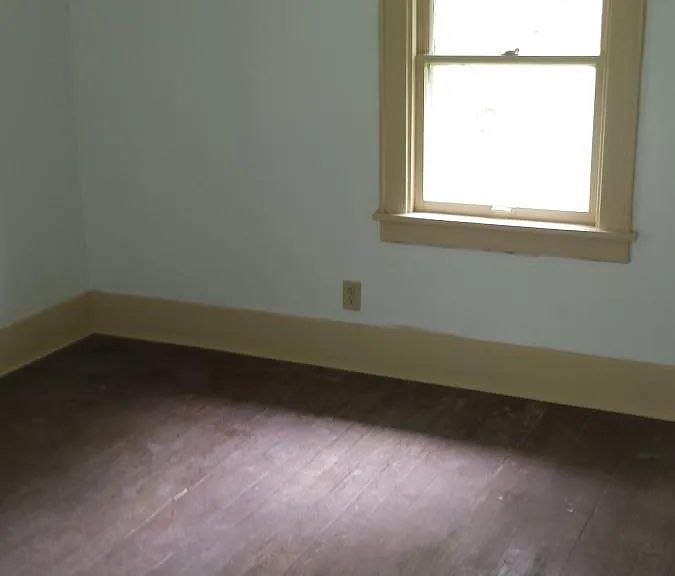1022 Roosevelt St — Photo 2