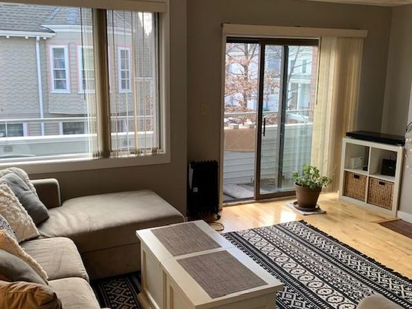9C Baldwin St