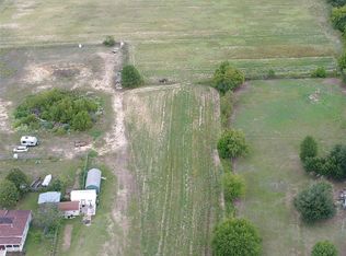 Fm 227 E, Grapeland, TX 75844