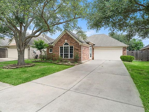 2nd image of 21506 Willow Glade Dr