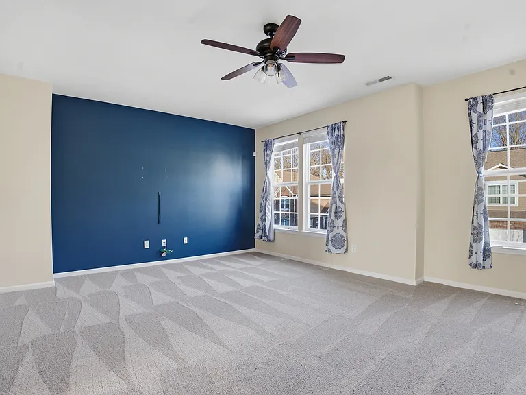 5658 Brownstone Dr — Photo 7