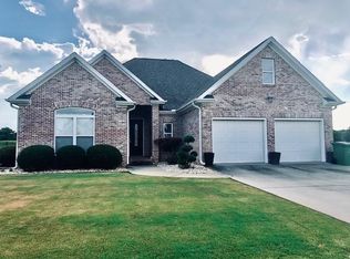 2366 Cypress Way, Muscle Shoals, AL 35661