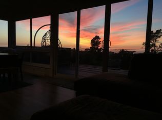 11 Hamilton Ct, Pacifica, CA 94044