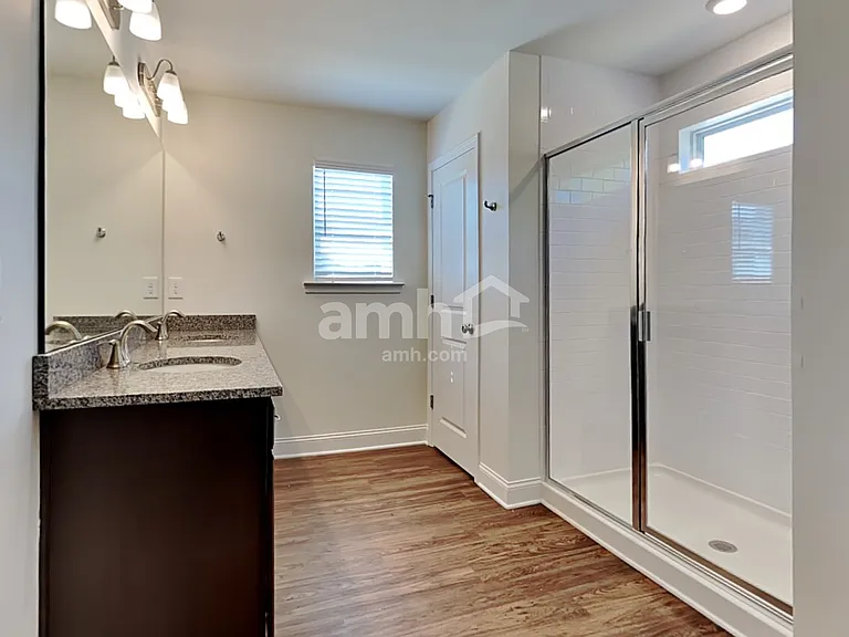 578 Slew Dr — Photo 14