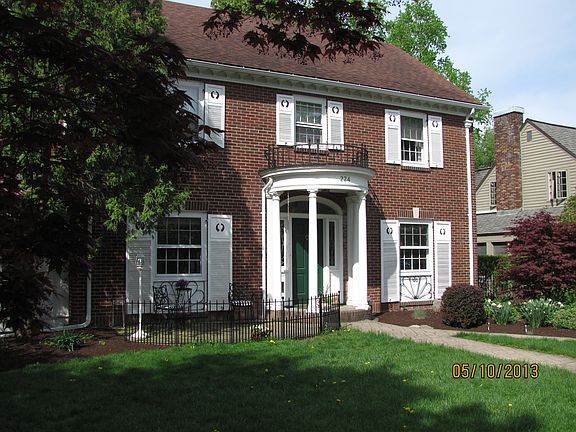 3rd image of 224 Standish Dr