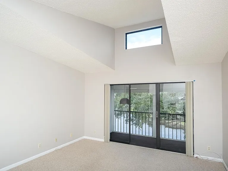 1015 Green Pine Blvd #B3 — Photo 4