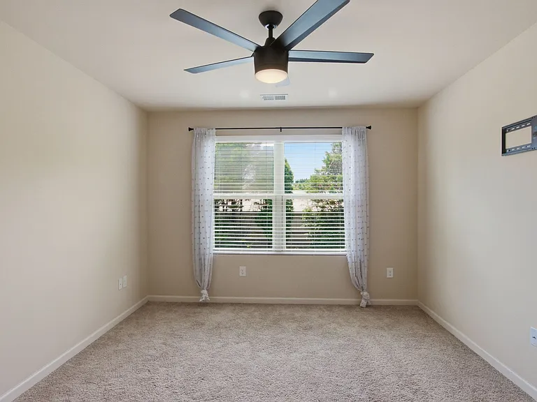 4007 Cannonsgate Ln — Photo 29