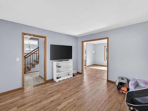 5th image of 603 Sunnybrook Dr