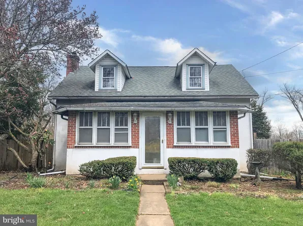 1655 Canary Rd, Quakertown, PA 18951